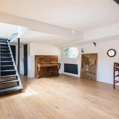 Apartamento Before Making A Request, Read My Host Profile At Bottom Of Page # 250 M2 House On Water