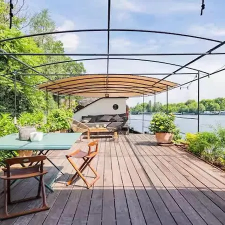 Apartamento Before Making A Request, Read My Host Profile At Bottom Of Page # 250 M2 House On Water Saint-Cloud